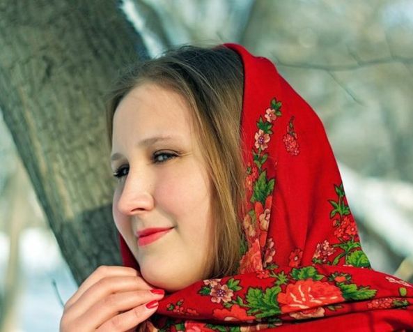 دختران زیبای اسلاوی، حوری‌های زمینی برای کفار عزیز مجله
